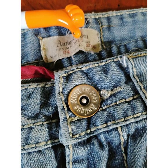 Antique Rivet Denim Jeans - Size: 34 X 32     (1133) - Picture 6 of 7